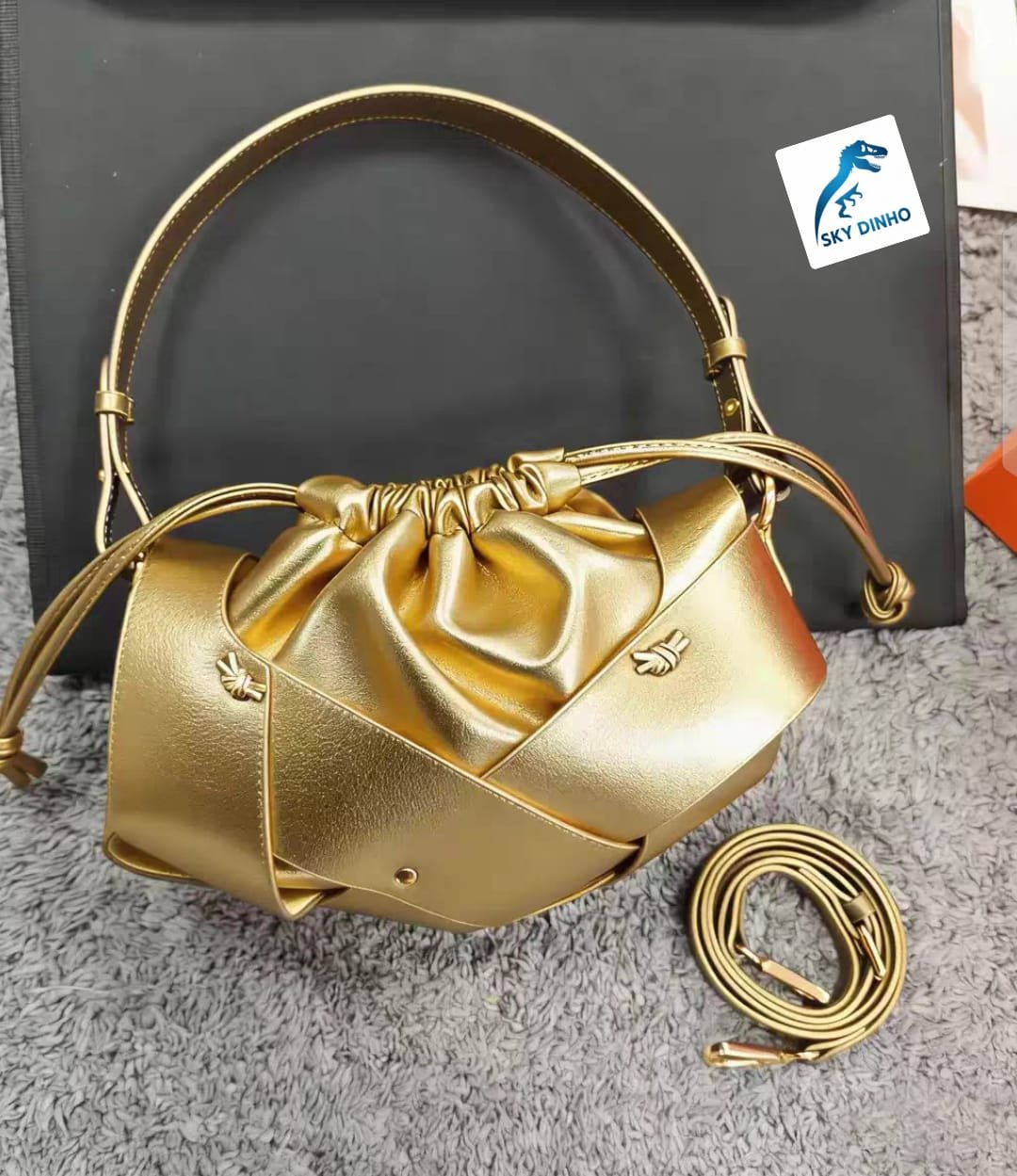 Handbag